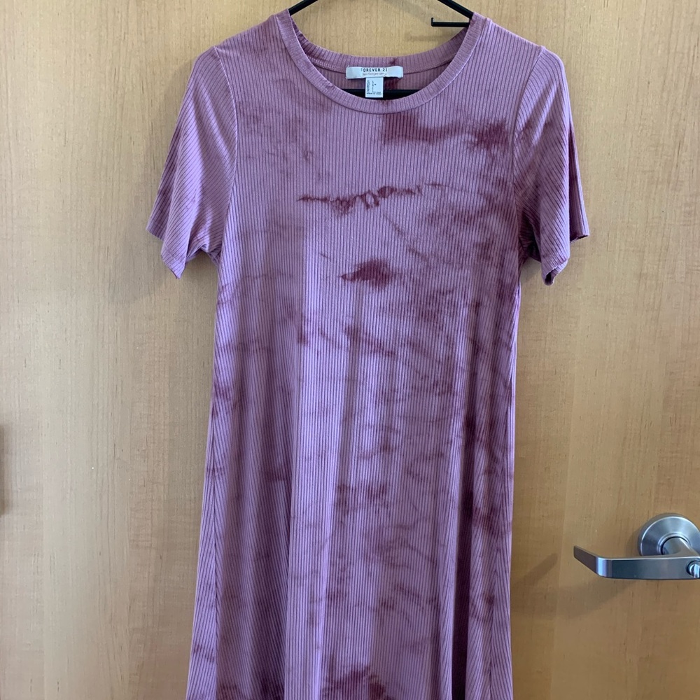 A marble mauve dress